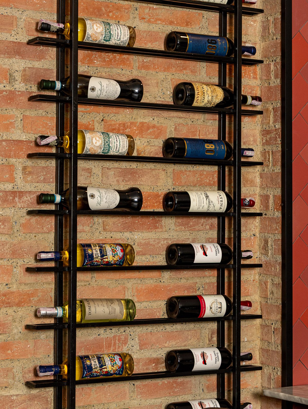 Cava de vinos de Vero Caffè Trattoria